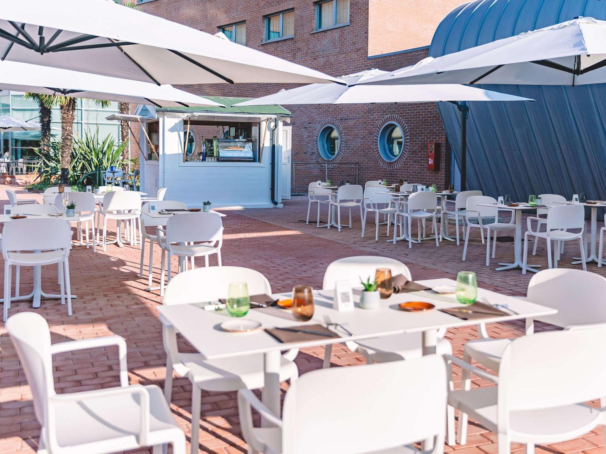 Novotel Venezia Mestre Castellana Esterno foto